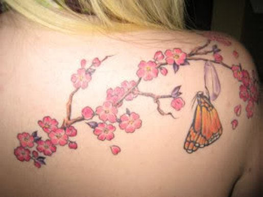 Tatuaggi albero di ciliegio
